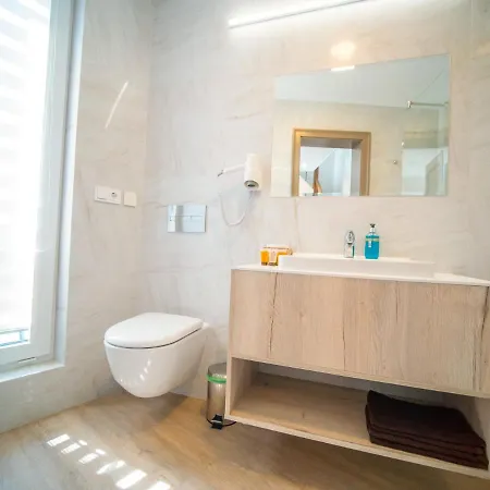 Juralux Gasthuis 3*