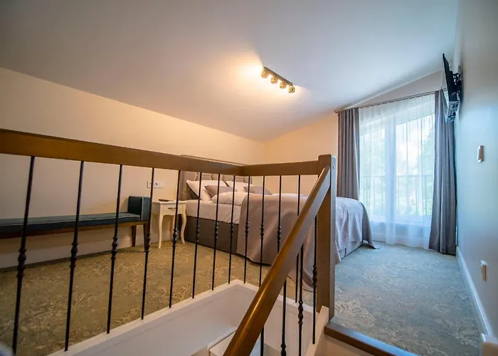 Juralux Гостевой дом 3*