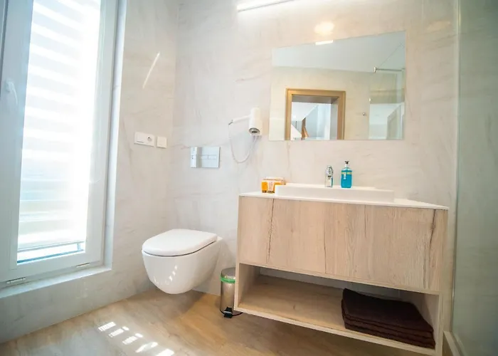 Juralux Гостевой дом 3*