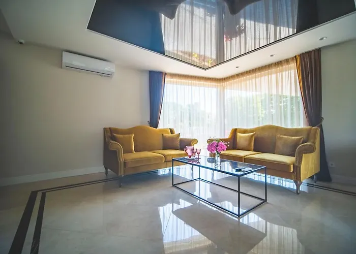 Juralux Паланга